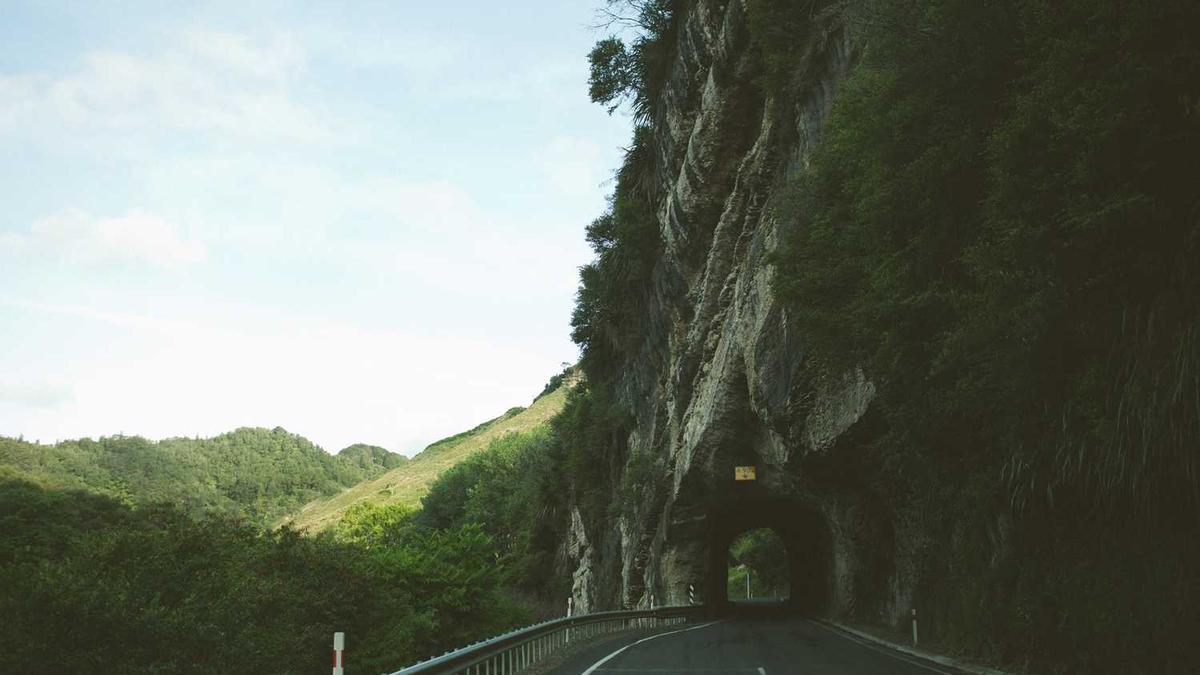 如何向教育局举报老师体罚学生行为 - 老师体罚学生该如何举报