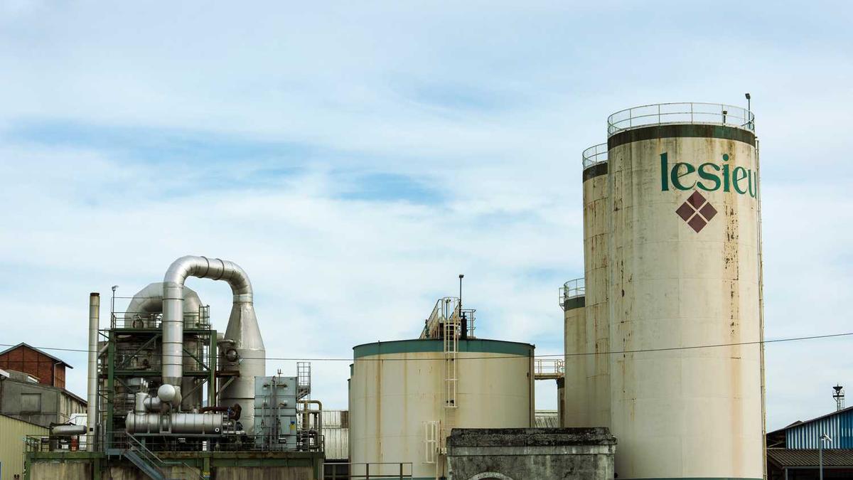 淮南王刘安谋反这件事,为何说是上两代人的恩怨了? - 淮南王